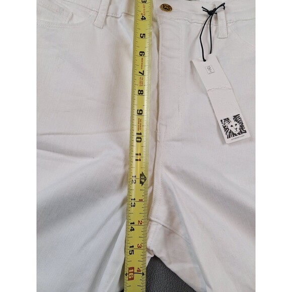 Anne Klein Women’s White Bermuda Shorts Size 10 NWT Pockets 4” Inseam - Picture 16 of 16